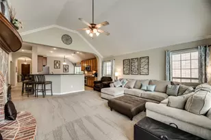 7044 Bethlehem Dr, Grand Prairie, TX 75054 - Photo 4