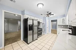 909 Valley View Ave, Red Oak, TX 75154 - Photo 14
