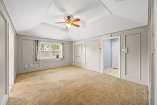 909 Valley View Ave, Red Oak, TX 75154 - Photo 16