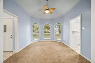 909 Valley View Ave, Red Oak, TX 75154 - Photo 10