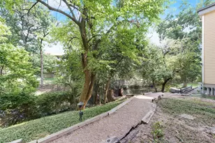 4845 Cedar Springs Rd, Dallas, TX 75219 - Photo 16