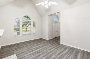 306 Santa Fe Trail, Irving, TX 75063 - Photo 4