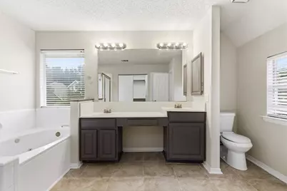 306 Santa Fe Trail, Irving, TX 75063 - Photo 18