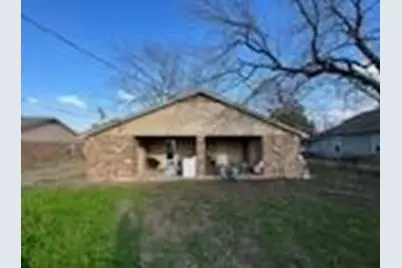 304 McBride Street, Lone Oak, TX 75453 - Photo 12