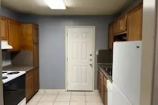 304 McBride St, Lone Oak, TX 75453 - Photo 6