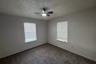304 McBride St, Lone Oak, TX 75453 - Photo 16