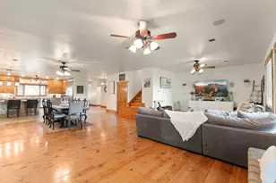132 Southside Dr, Gainesville, TX 76240 - Photo 6