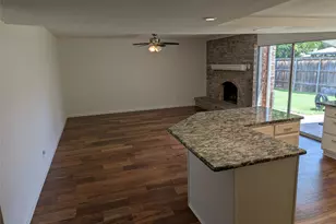 1901 Paxton Dr, Carrollton, TX 75007 - Photo 6