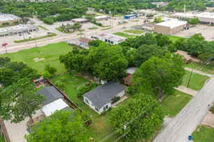 207 N Lyndalyn Ave, DeSoto, TX 75115 - Photo 22