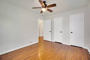 207 N Lyndalyn Ave, DeSoto, TX 75115 - Photo 10