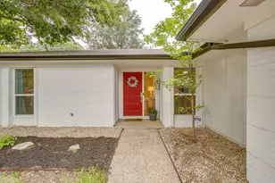 6413 Whitman Ave, Fort Worth, TX 76133 - Photo 2