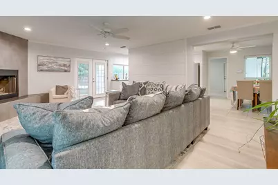 6413 Whitman Avenue, Fort Worth, TX 76133 - Photo 10