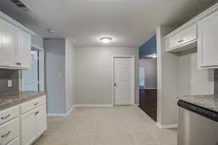 508 W Lone Star Ave, Cleburne, TX 76033 - Photo 12