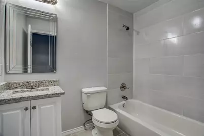 508 W Lone Star Avenue, Cleburne, TX 76033 - Photo 2