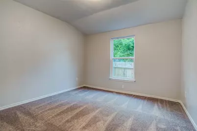 508 W Lone Star Avenue, Cleburne, TX 76033 - Photo 22