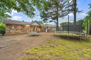 401 Columbia Cir, Lake Dallas, TX 75065 - Photo 12