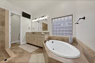 10900 Old Saybrook Ln, Frisco, TX 75033 - Photo 16