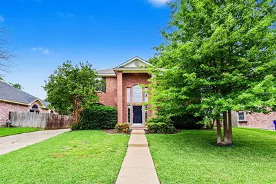 1621 Churchill Lane, Mansfield, TX 76063 - Photo 2