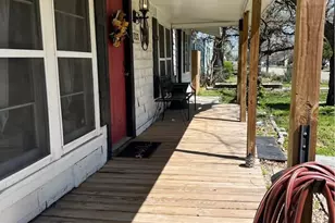525 W Elm St, Stephenville, TX 76401 - Photo 2