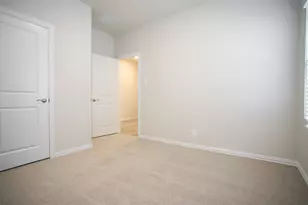 404 Castle Rd, Sherman, TX 75092 - Photo 18
