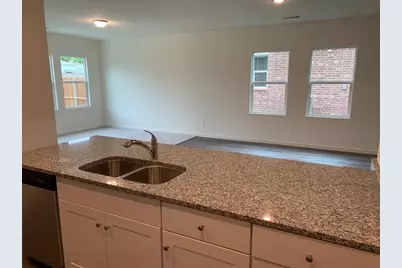 1637 Shadow Hawk Drive, Fort Worth, TX 76052 - Photo 12