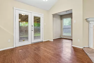 313 Sunnyview Drive, Mansfield, TX 76063 - Photo 6
