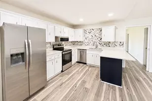 614 W Grenoble Dr, Grand Prairie, TX 75052 - Photo 8