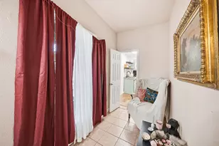 902 Travis Ave, Alvarado, TX 76009 - Photo 14