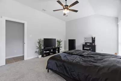 1106 Holly Street, Cleburne, TX 76033 - Photo 28