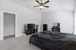 1106 Holly St, Cleburne, TX 76033 - Photo 28
