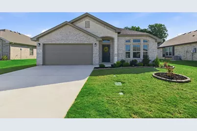 1106 Holly Street, Cleburne, TX 76033 - Photo 1