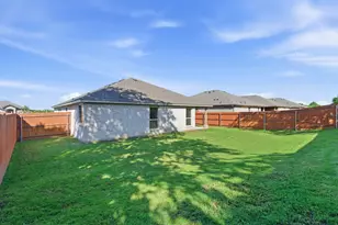 1106 Holly St, Cleburne, TX 76033 - Photo 38