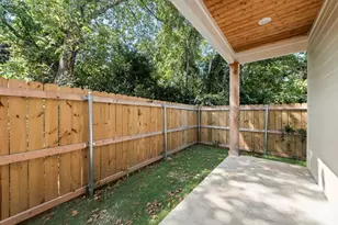 2346 Scott St, Dallas, TX 75215 - Photo 20