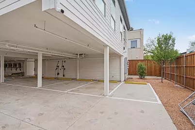 2217 N Fitzhugh Avenue #101, Dallas, TX 75204 - Photo 34