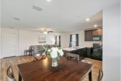 720 Autumnwood Way, Princeton, TX 75407 - Photo 10