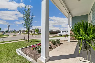 720 Autumnwood Way, Princeton, TX 75407 - Photo 4