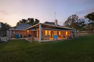 210 Saddle Club Rd, Weatherford, TX 76088 - Photo 2