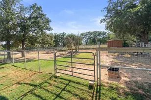 210 Saddle Club Rd, Weatherford, TX 76088 - Photo 36