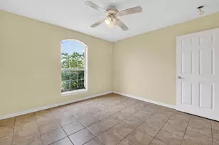 5004 Canton St, Greenville, TX 75402 - Photo 16