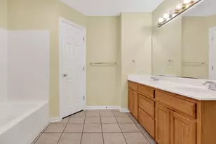 5004 Canton St, Greenville, TX 75402 - Photo 28