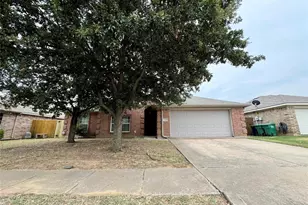 201 McKamy Blvd, Denton, TX 76207 - Photo 2