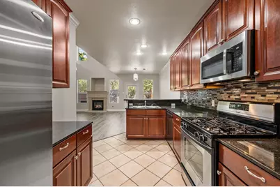 609 Rosemead Drive, Euless, TX 76039 - Photo 14