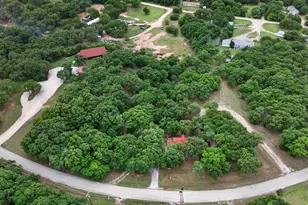 203 Fairway Dr, Nocona, TX 76255 - Photo 32