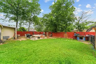 14004 Cimarron Dr, Balch Springs, TX 75180 - Photo 18