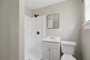 505 W Morgan St, Denison, TX 75020 - Photo 16