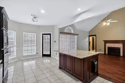 1513 Brighton Drive, Mansfield, TX 76063 - Photo 10