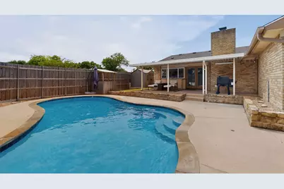 1915 Glenrose Lane, Carrollton, TX 75007 - Photo 30