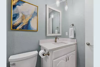 1915 Glenrose Lane, Carrollton, TX 75007 - Photo 20