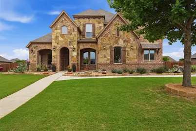 207 Tamiami Trail, Haslet, TX 76052 - Photo 1