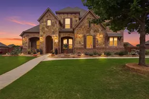 207 Tamiami Trail, Haslet, TX 76052 - Photo 2
